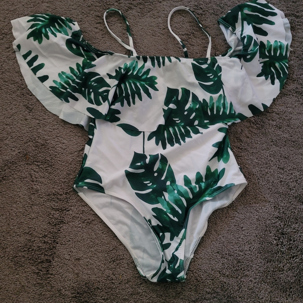 One piece swimsuit